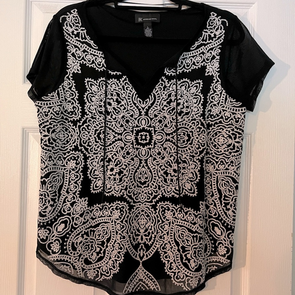 Sheer, fully lined embroidered International Concepts top